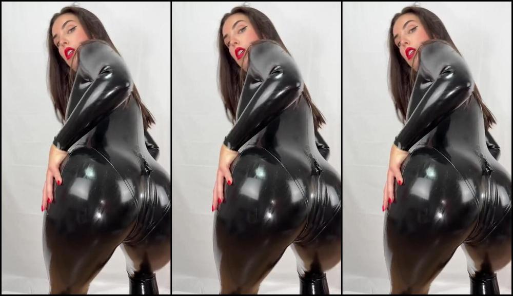 Domina Nina Mad Nicknamed Dominaninamad 11 11 2025 Onlyfans Video Sexy Catsuit Comenta Con Un Corazn Negro Para Demostrar Tu Devocin Comment With A Black