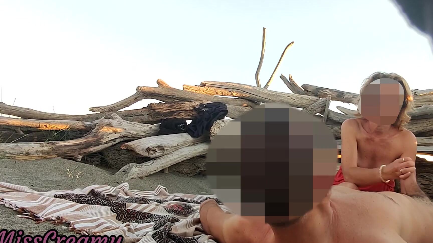 Публичный Мигающий На Нудистском Пляже Сосание И Камшот Большого Члена На Глазах У Всех Misscreamy Pornhub Com