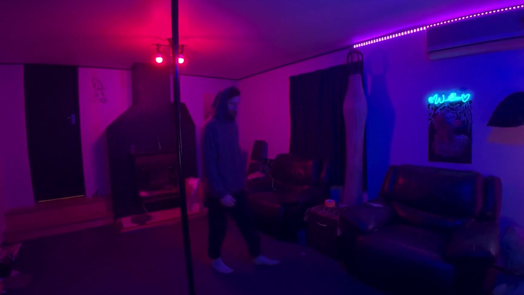 Willow Aka W Illow 07 14 2025 Onlyfans Video Trailer Human Fartiedelook Look I Have Done Some Fucked Up Things To My Slave Like Honestly