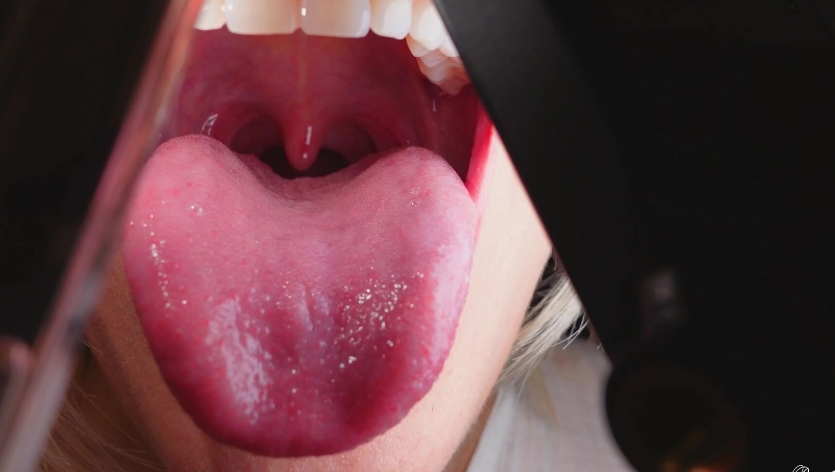 "boudoirbunny" mouth fetish, tongue fetish, uvula fetish, vore, teeth, sfw EXTREME Close Up Mouth Tour HD Manyvids