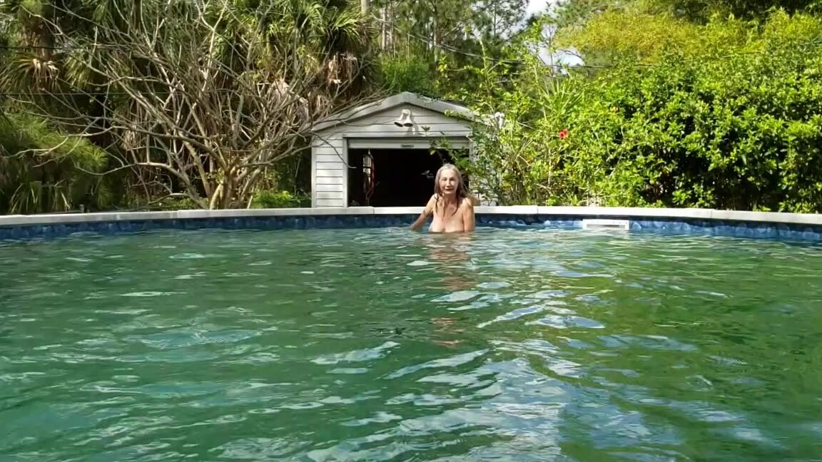 "Stormi Winters" big boobs, blonde, erotic nude, outdoors, wet & messy ICE COLD CLIT DIP Manyvids