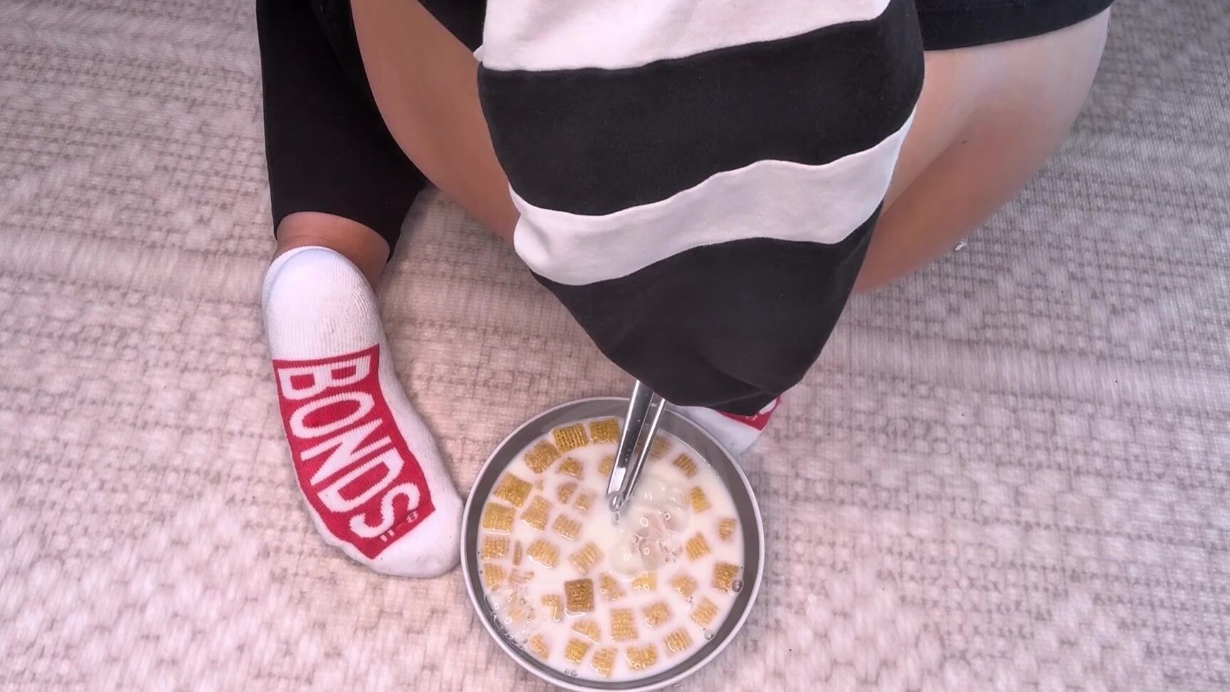 Riley Rips Aka Riley Rips 11 17 2025 Onlyfans Video Cereal With A Side Of