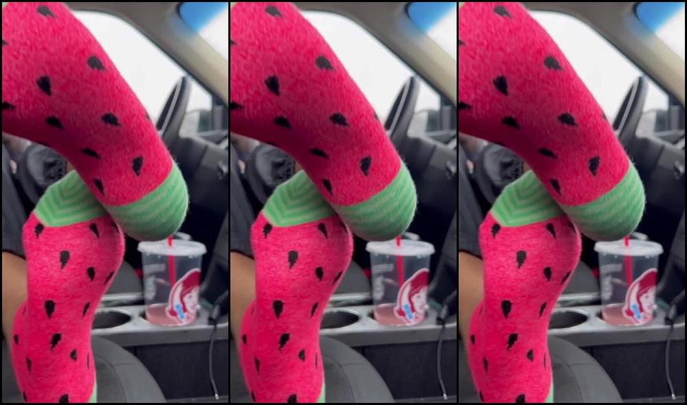 Effthemtoes Nicknamed Effthemtoes 01 25 2024 Onlyfans Video Sweaty Socks Wrinkled Wiggles