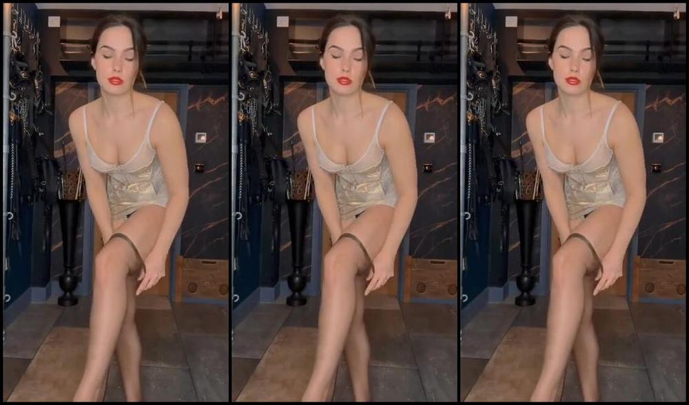 Gynarchy Goddess Nicknamed Gynarchygoddess 04 14 2025 Onlyfans Video Trying On A Pair Of Ff Nylon Stockings By Clio Amp Discussing Some Of The Reasons Plt