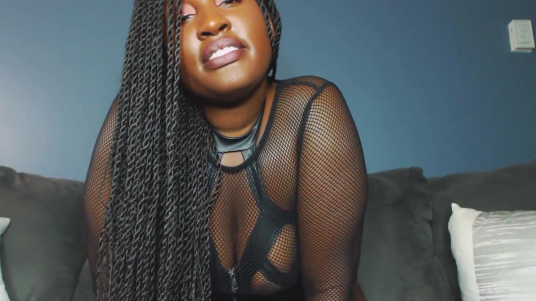 "UnfriendlyBlckHottie" ebony goddess, female domination, masturbation encouragement, orgasm control, sensual domination Once A Jerkaholic Manyvids