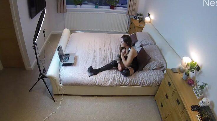 "SuzieLove212" femdom, free, girl girl, sph, tease & denial Behind The Scenes FemDom SPH Manyvids