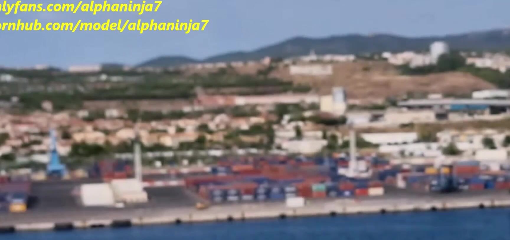 Минет На Балконе Круизного Лайнера В Марселе