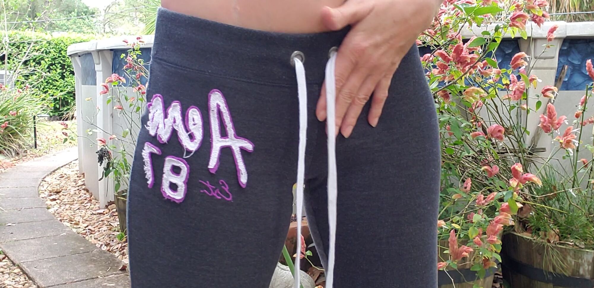 "Stormi Winters" milf, ass fetish, ass grabbing, booty shaking, director DARK GREY SWEATS TEASER Manyvids