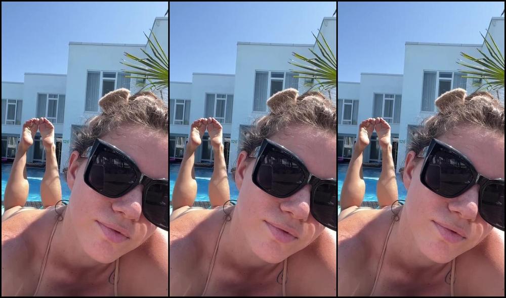 Princess Anastasia Nicknamed Anastasialegs 07 23 2025 Onlyfans Video Pose By The Pool