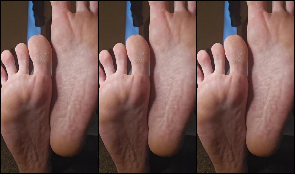 Sexysassquatch34 Nicknamed Goddessnat34 08 01 2025 Onlyfans Video That S It Pump That Cock To My Big Sweaty Stinky Feet