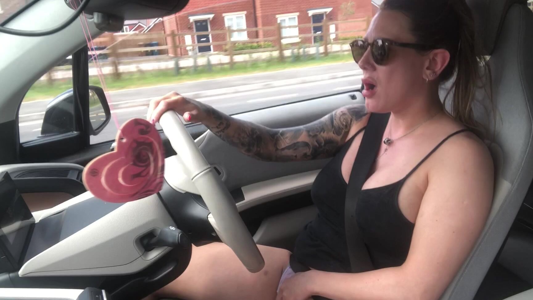 "SuzieLove212" car, public flashing, public nudity, public outdoor, pussy play Sexy Masturbating Drive Manyvids