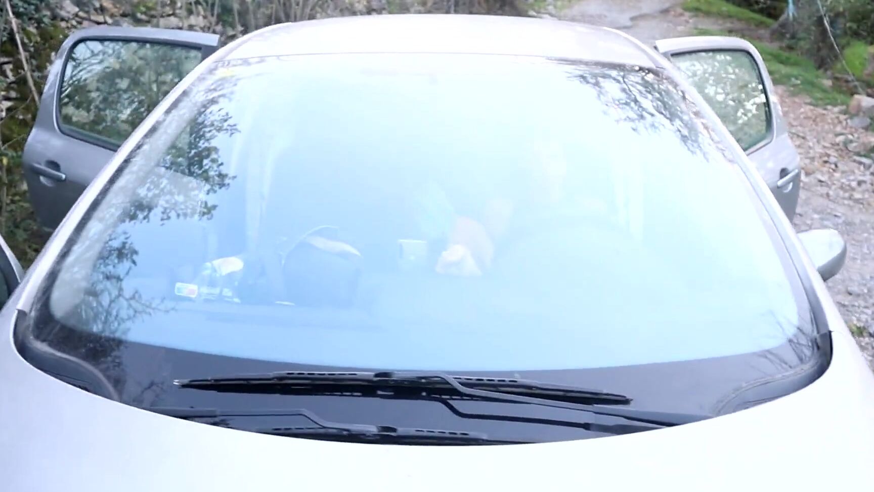 Мастурбирую В Машине В Общественном Месте