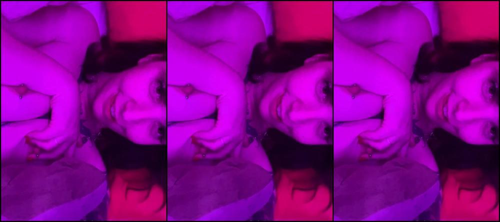 Aus Sarah Nicknamed Amateuraussie 03 31 2024 Onlyfans Video Cant Sleep Clowns Will Eat Me