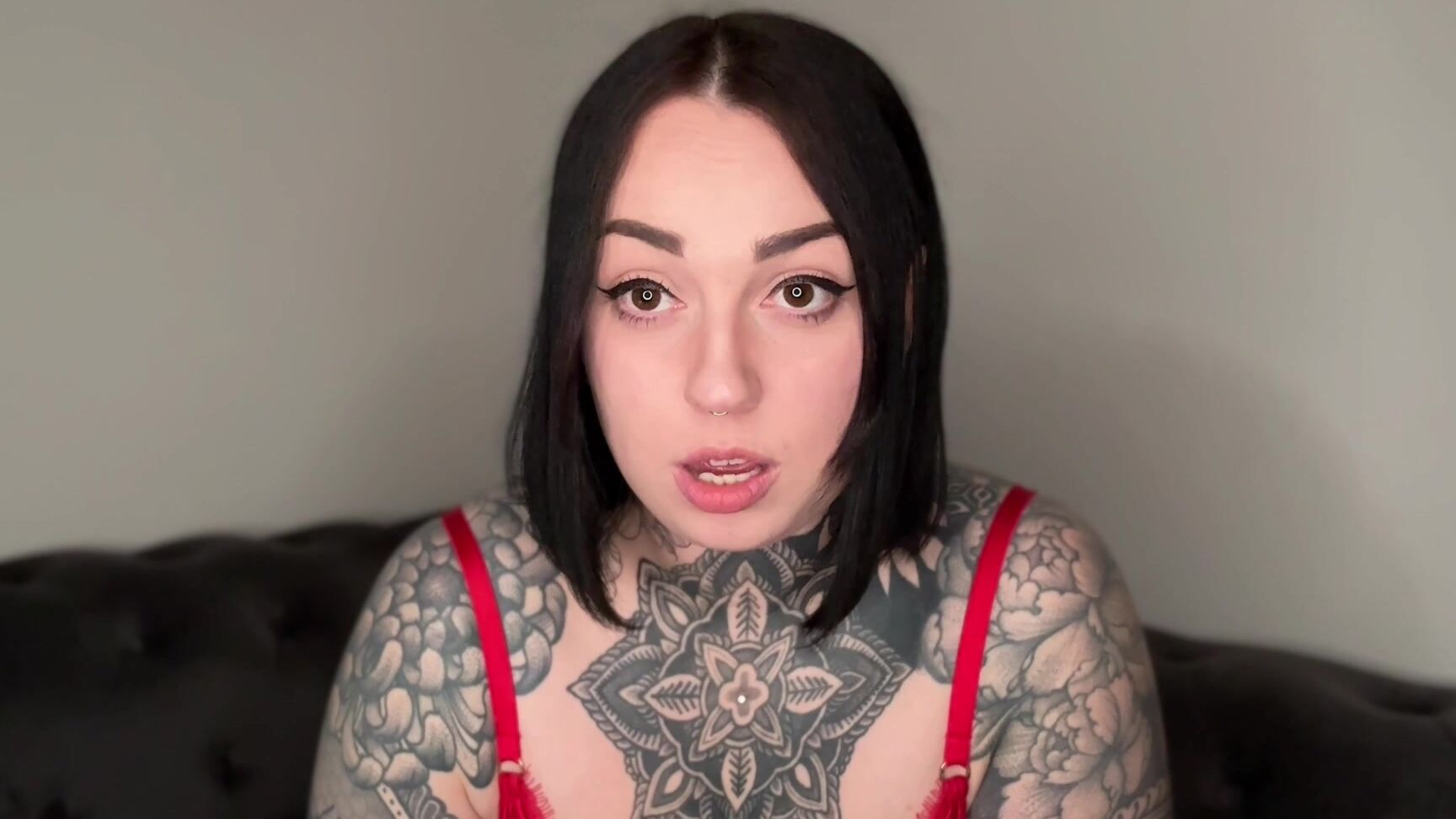 "MissValentina" bisexual, cuckolding, femdom, femdompov, gayjerkoffinstructions Suck After I Fuck Manyvids