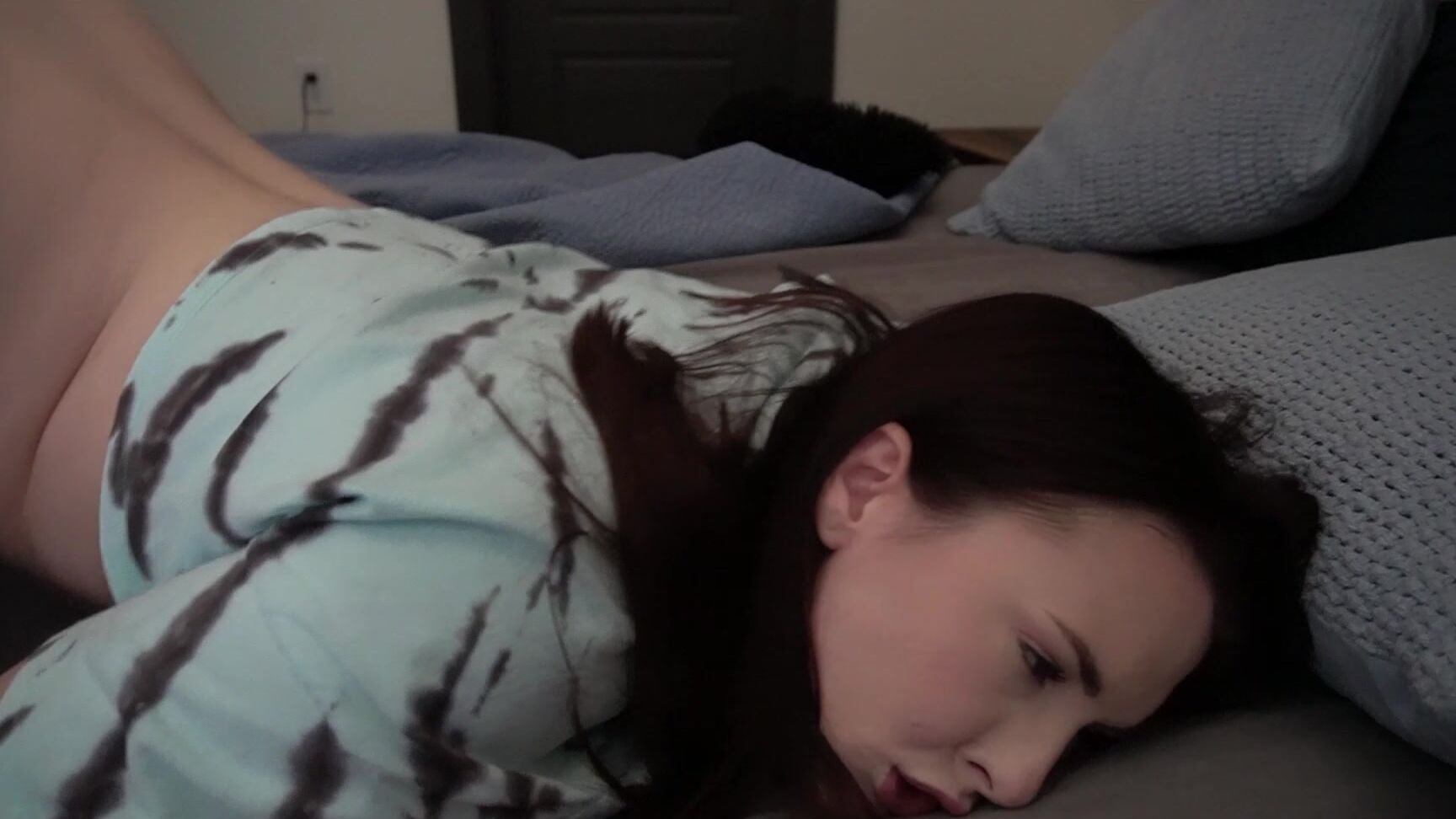 "Miss Malorie Switch" aliens & monsters, breeding, comedy, fantasy dildo, impregnation fantasy Wishing For Werewolves Manyvids