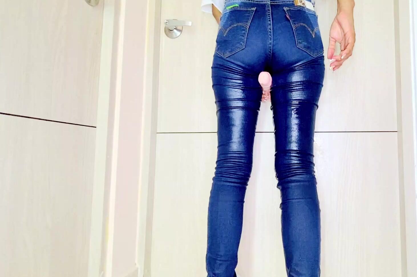 "zuleyka basil" cigarfetish, dildoriding, grinding, jeansfetish, jeanspantswetting, levis, pee, wetandmessy, wetlook JEANS LEVIS WET AND COCK GRINDING Manyvids