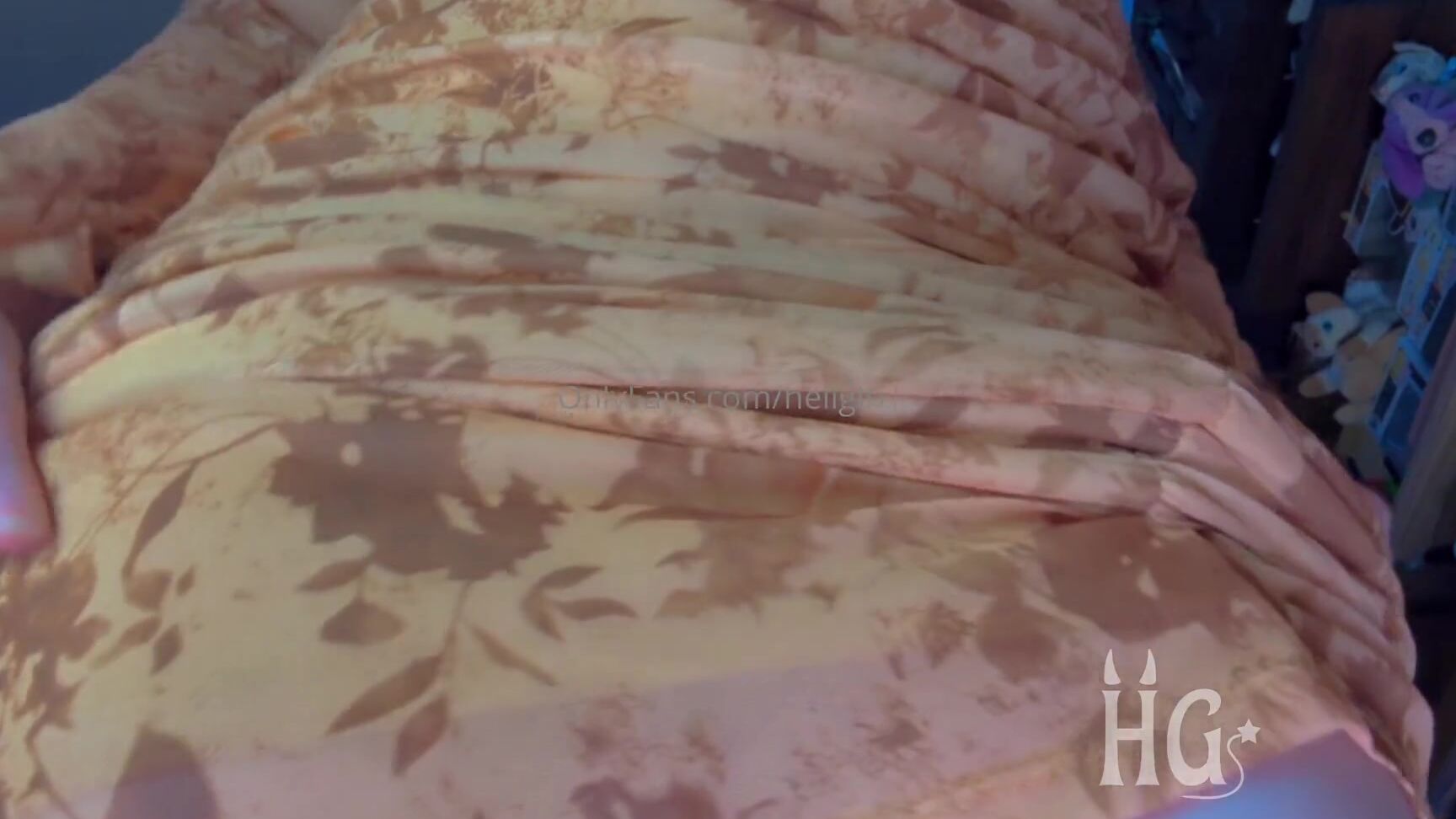 Hellgirl Nicknamed Hellgirrl 06 04 2025 Onlyfans Video I Love Getting Home From A Long Day Of Wearing No Panties To Find My Thighs