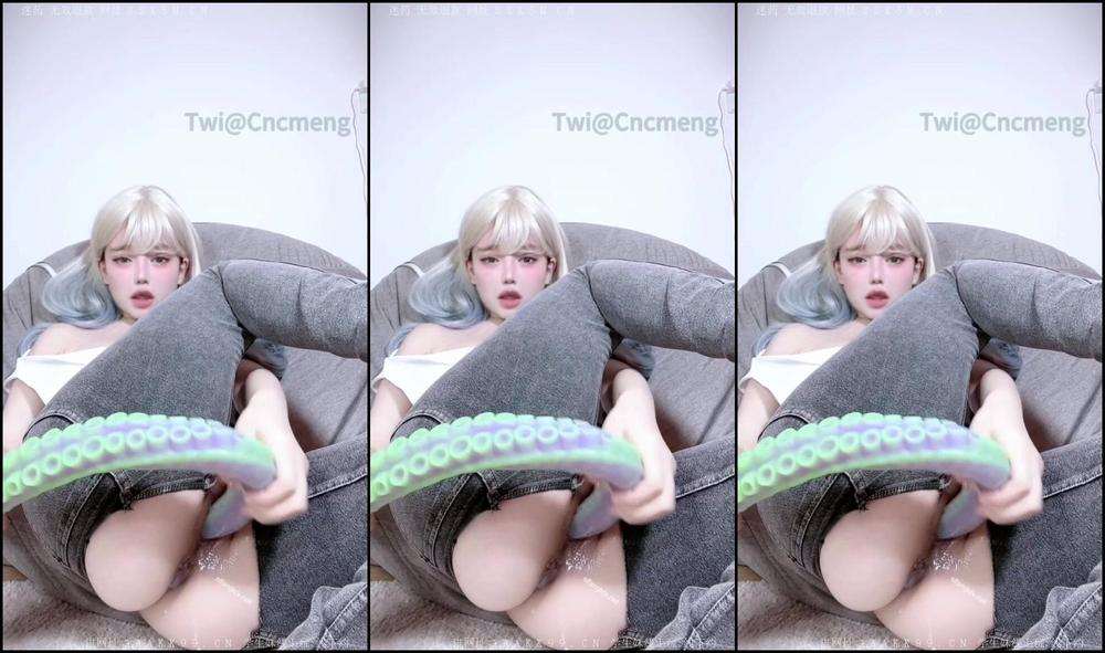 Asian Domestic Zone Self Filmed Self 18718