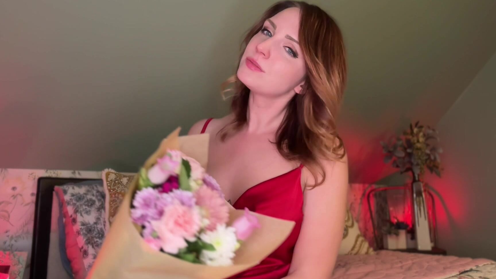 "SneezeGoddess" facefetish, fetish, mucophilia, reddress, redhead, romantic, sfw, sneeze, sneezegoddess, sneezing, valentinesday A Traditional V Day Allergy Attack Manyvids