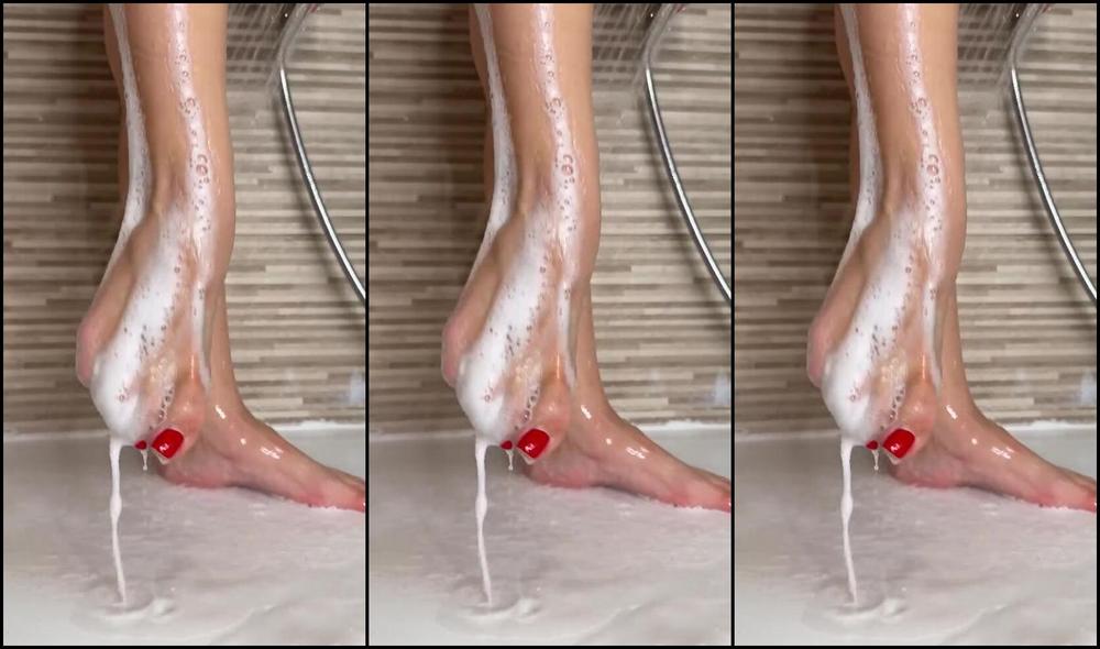 Domina Nina Mad Nicknamed Dominaninamad 12 01 2025 Onlyfans Video Mis Pies Se Relajan Con Una Buena Ducha Caliente My Feet Relax With A Nice Hot