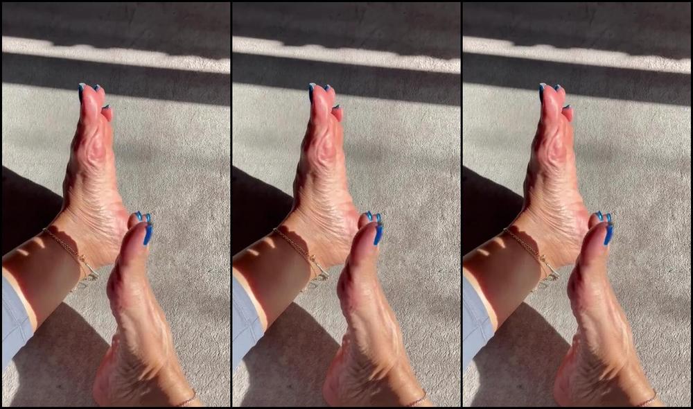 Sexyfeet47 Nicknamed Sexyfeet47 12 16 2025 Onlyfans Video Early Toesday Treat Sunshine With Oily Soles N Toes Povtalk About Natural Beauty Ready To Enjoy