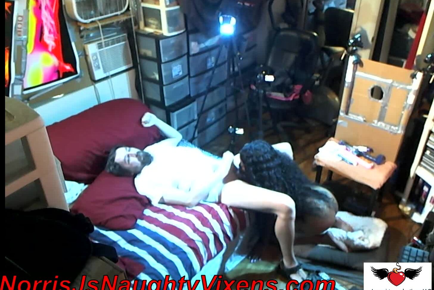 "nmjnaughtyvixens" adulttheater, blowjob, domesticservicemaid, gloryhole, webcam Amber Cream spycam of Gloryhole Manyvids