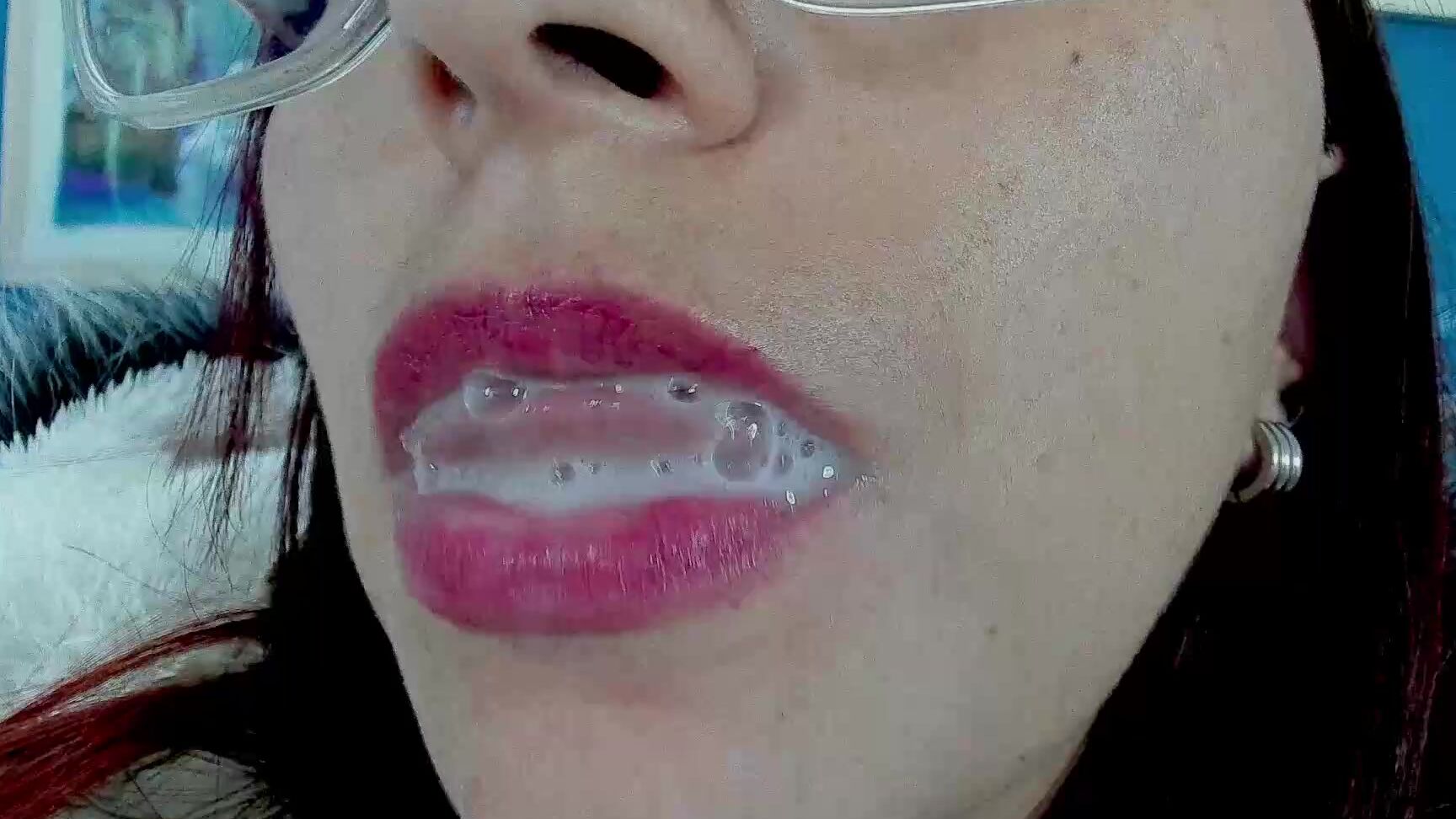"Coconutsex" closeups, free, mouthfetish, sloppy, tonguefetish Spit Sensation Addict Addicted to Spit Sensations Manyvids