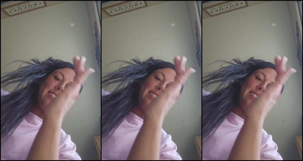 Sexysassquatch34 Nicknamed Goddessnat34 06 04 2025 Onlyfans Video Friendly Giantess Discovers A Tiny