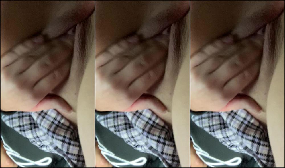 "Tiffanybabe01" pov, masturbation, public nudity, teens (18+), taxi driver Teen Masturbates In Taxi Manyvids