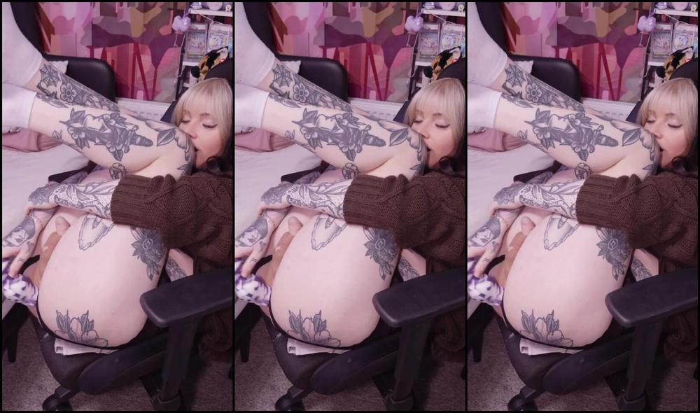 Emily Pie Nicknamed Emilypiexo 12 02 2024 Onlyfans Video Dont You Love Watching Me Fuck Myself