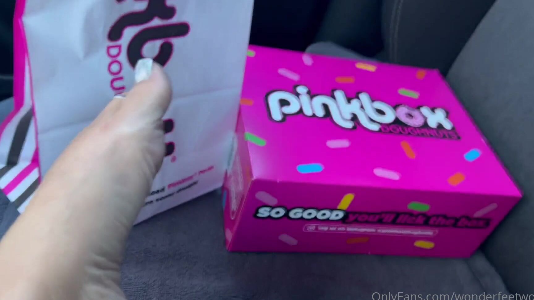 Wonderfeetwoman Nicknamed Wonderfeetwoman 12 21 2025 Onlyfans Video Its Been A Loooong Day For Me And Its Still Going