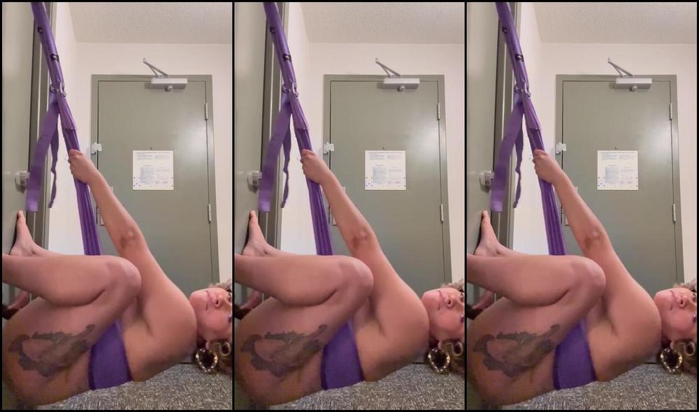 Hellomsmei Nicknamed Hellomsmei 12 12 2025 Onlyfans Video Thank Goodness Is Friday T3Eg