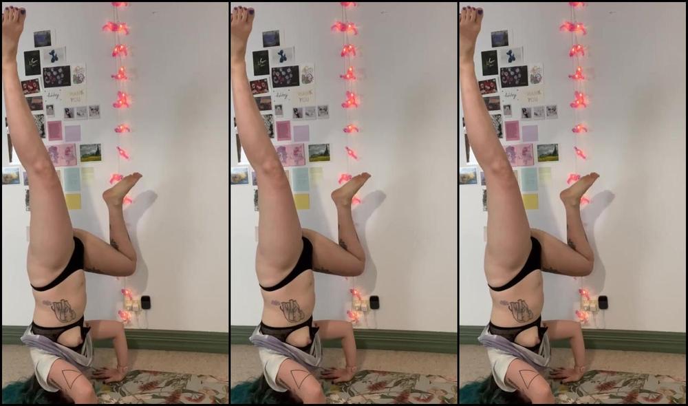 Heidiv Nicknamed Heidiv 11 23 2024 Onlyfans Video Make Sure You Stretch It Outteasevideo Yoga Headstand Lingerie Ass Boobs