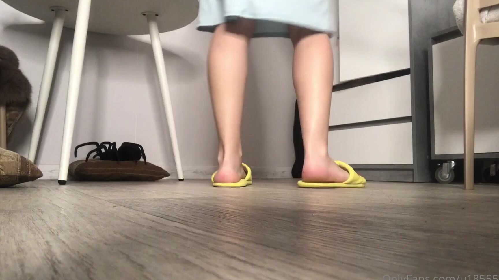 Kinky Kathrynne Feetgoddess 01 14 2025 Teases & Dominates OnlyFans with Slippers & Soles