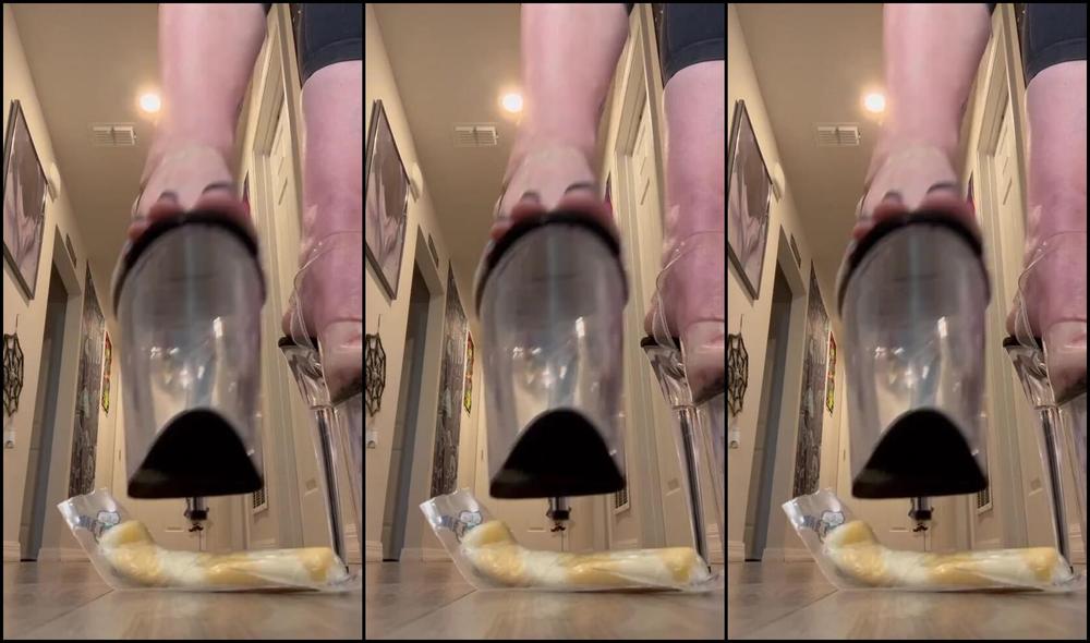 Peppermint Giantess Nicknamed Peppermintgiantess 09 30 2025 Onlyfans Video Ill Destroy You Like I Did This String Cheese