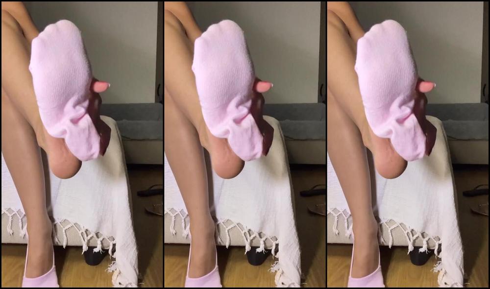 Gigi Feet Nicknamed Gifeet06 09 28 2025 Onlyfans Video Esse Ta Tudo De Bom