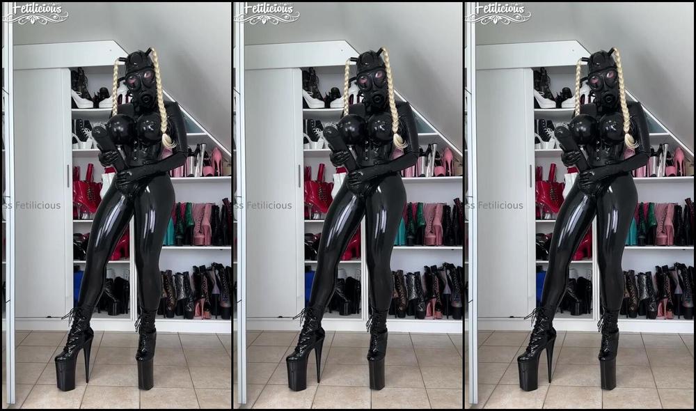 Watch Miss Fetilicious, the kinky onlyfans, get down and dirty with her little friend Kink Kong