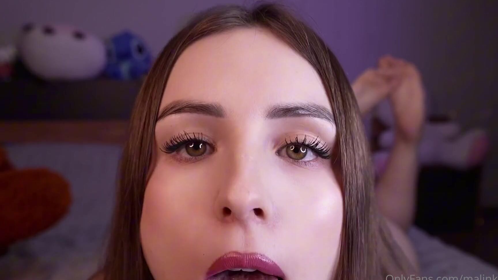 Juicybaby Nicknamed Malinkaa98 01 24 2026 Onlyfans Video Asmr Banana Licks Did I Make You Hard