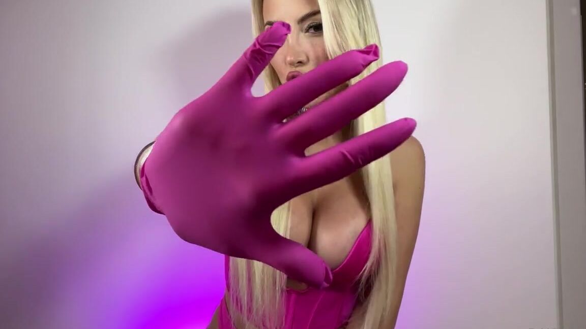 Daisy May's Onlyfans video - The Pink is your Daisymayvip 11 September 2025