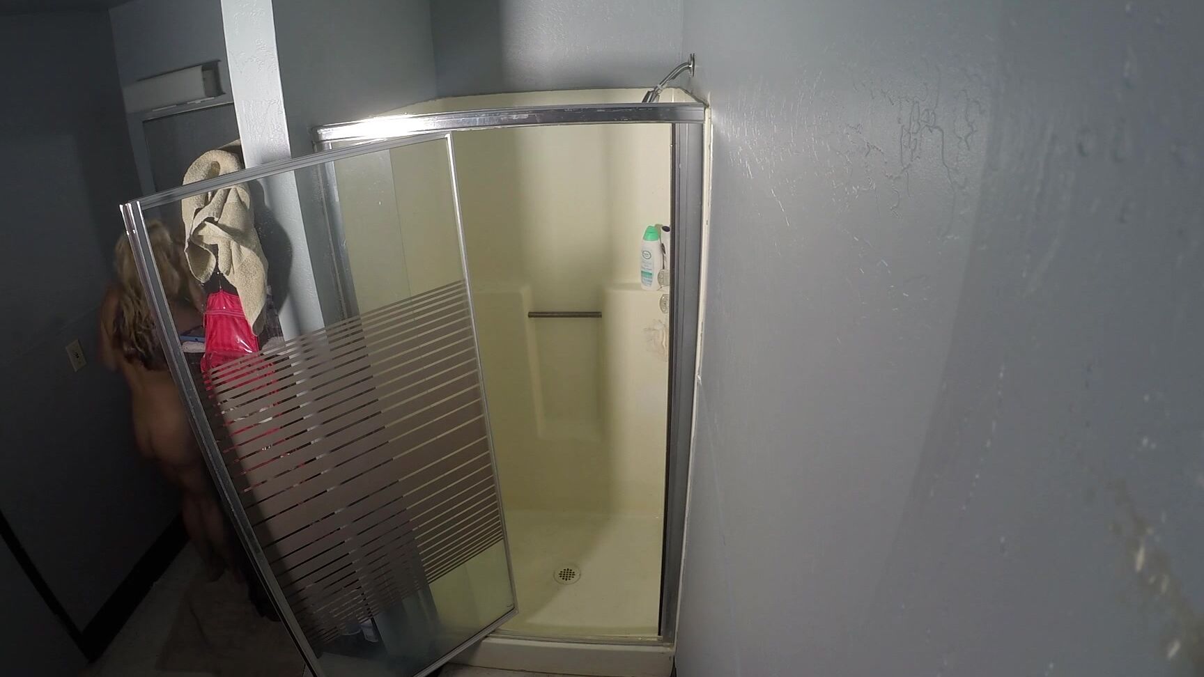 Sarah Vandella's steamy gangbang with outtakes and creampies