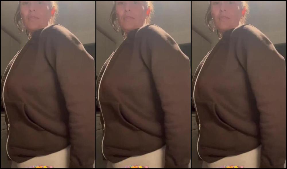 Thegassygirl Nicknamed Thegassygirl 03 01 2025 Onlyfans Video Happy Birthday To You Toot