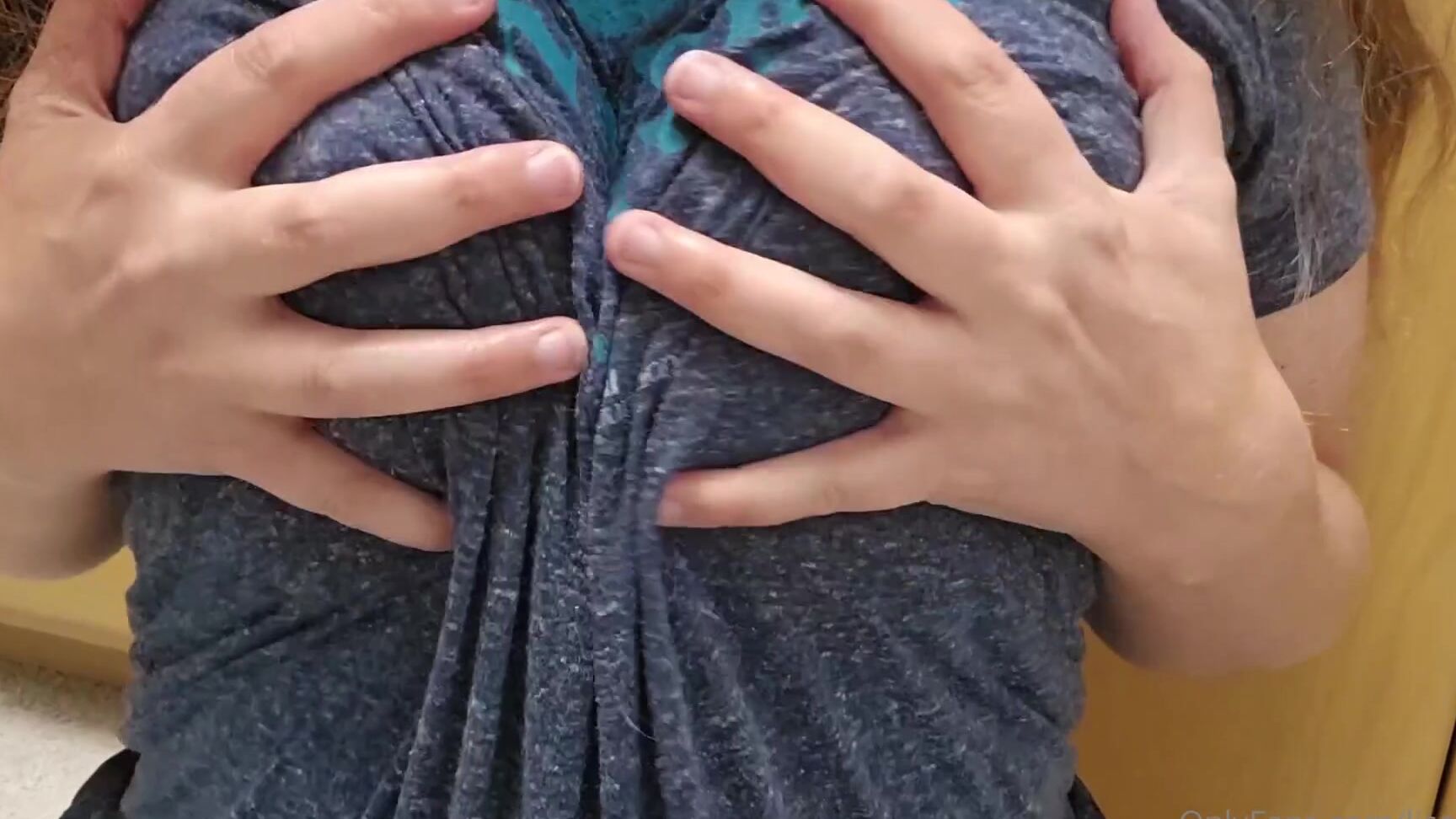 Lisa Asmr's Scratching Tattoo and Bratty Scratching Video - Onlyfans Exclusive!