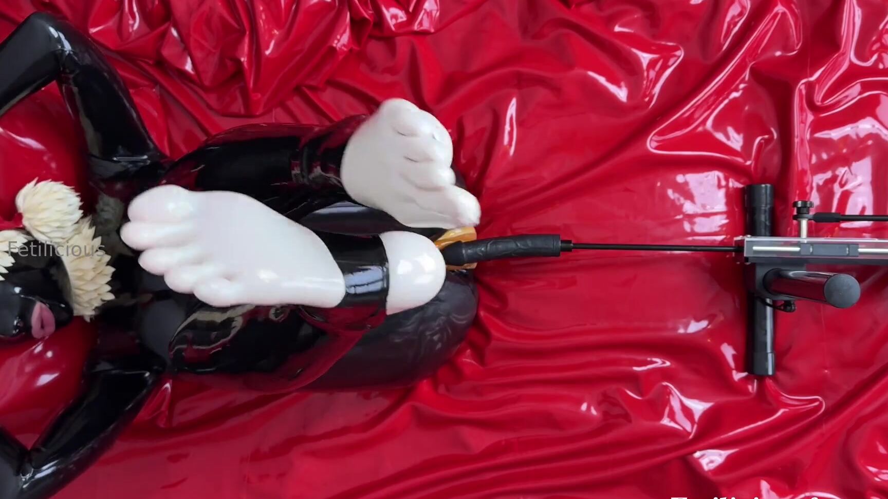 Miss Fetilicious gets her pussy and ass pounded in multiple positions by Nicknamed Nasty on Onlyfans Video Santa is cumming to town!