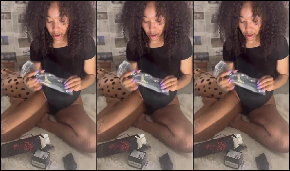 Suzie Q dominates with her feet and Onlyfans video