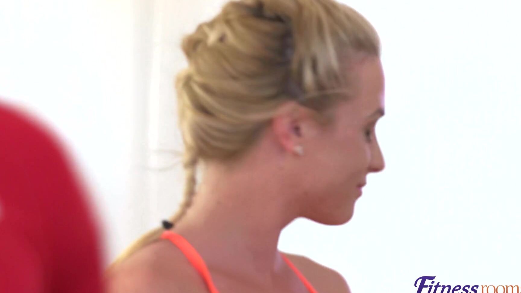 Fitnessrooms joins forces with babes for a wild yoga class & creampies!