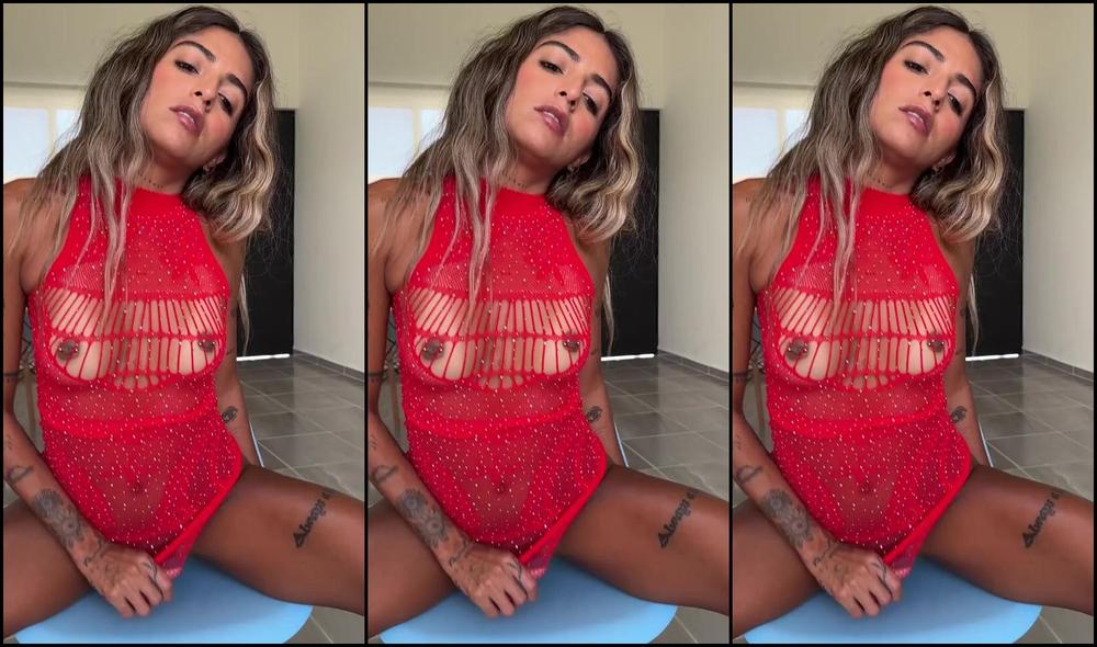 Kim Rampersad dominates and humiliates her submissive with feet fetish