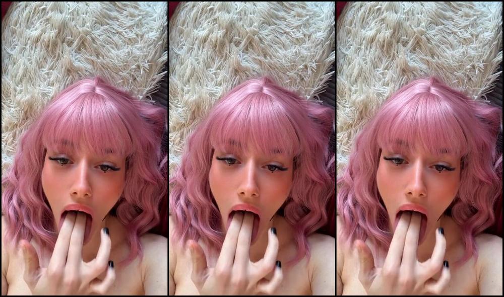 Onlyfans' Femdom Video: Big Mouth Love: Onlyfans