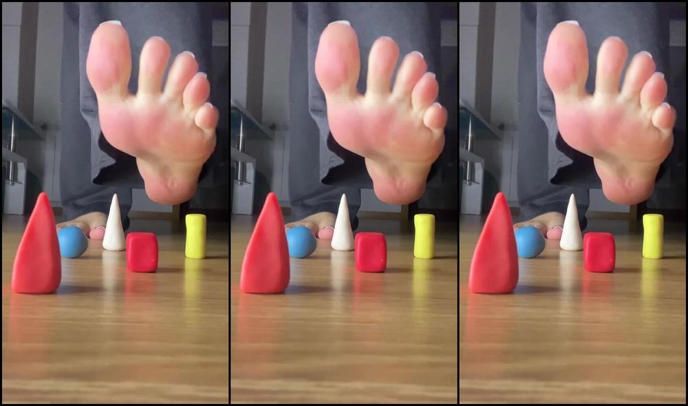 Gigi Feet Nicknamed Gifeet06 12 13 2025 Onlyfans Video Gostam De Coisas Esmagadas Com Pezinhos