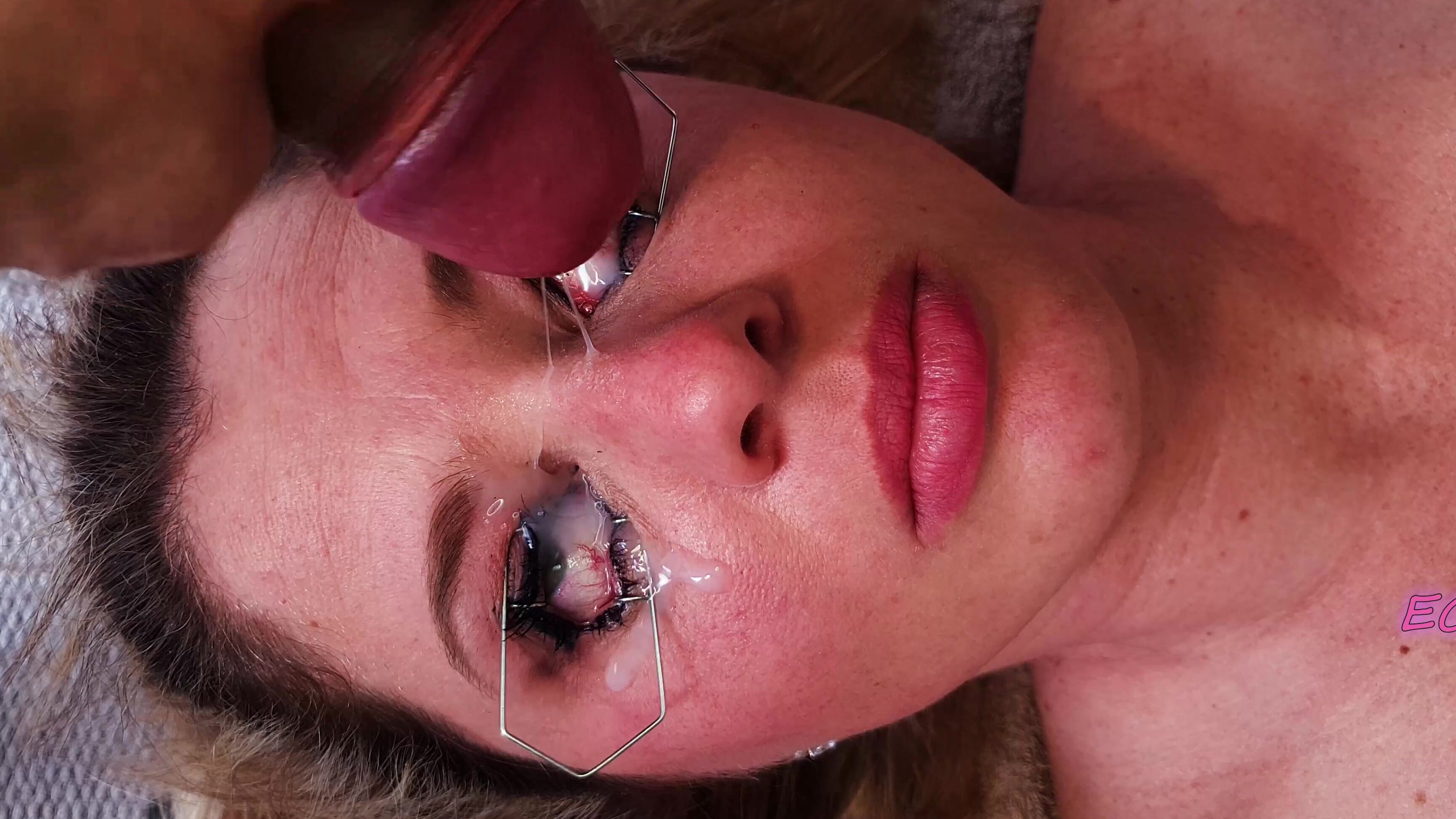 Pinkcandyec Lots Of Cum In Eyes With Speculums