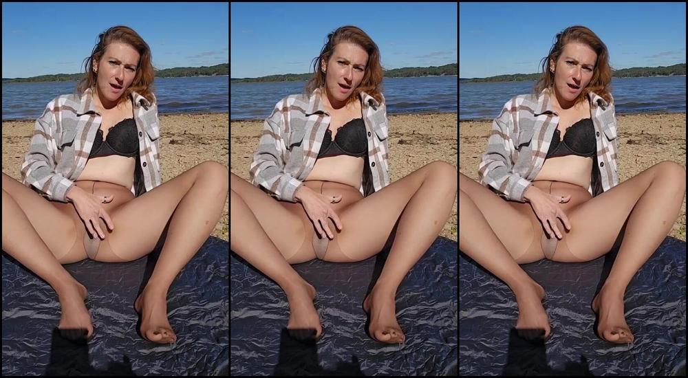 Nicknamed Dawndesire takes on her first group of boys in Onlyfans Video Good Morning And Happy Silky Saturday We Travel Home Today